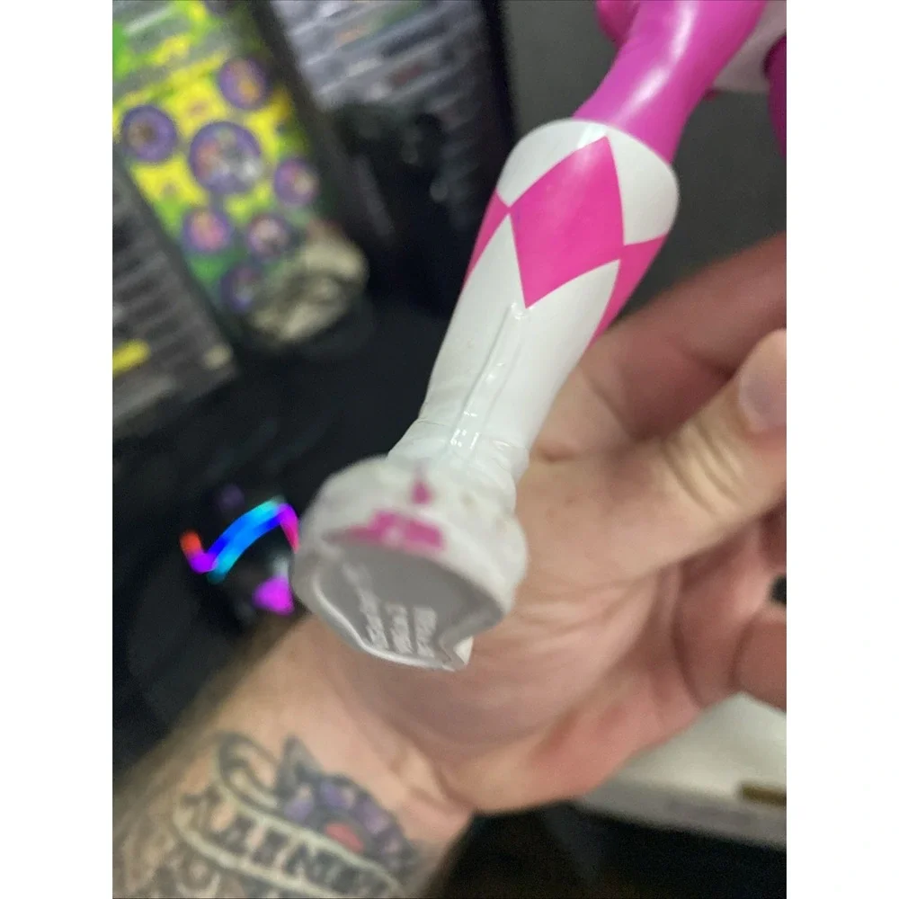 2020 Mighty Morphin Power Rangers Pink Ranger 12